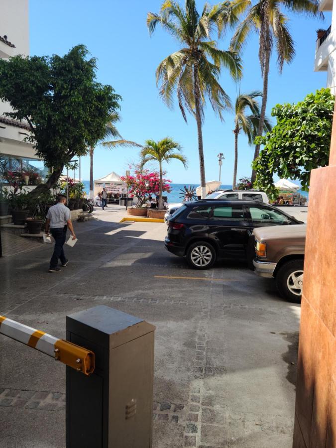 Malecon Uno Pv Libertad 111 Centro 48300 Puerto Vallarta Jal Exterior photo